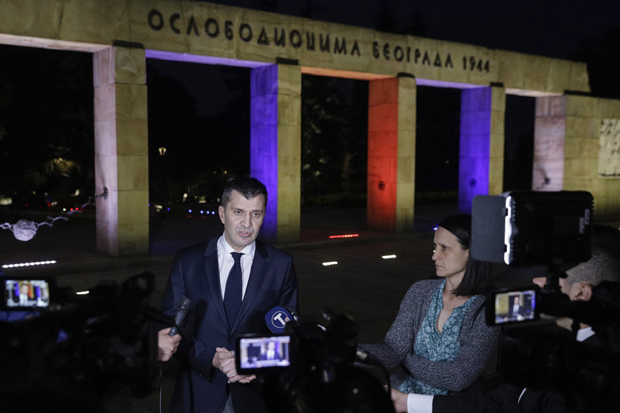 Свечано пуштена у рад расвета на Гробљу ослободилаца Београда